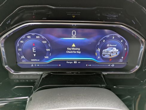 Used 2023 Chevrolet Silverado 1500 LT image 24