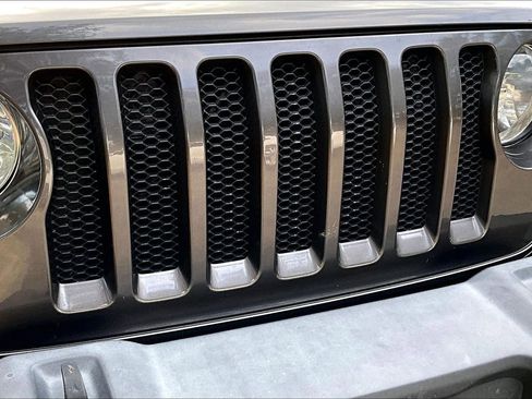 Used 2021 Jeep Wrangler Unlimited Sport image 28