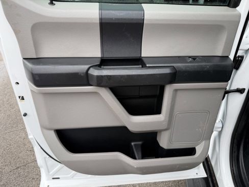 Used 2019 Ford F250 XL w/ STX Appearance Package AWD/4WD image 17