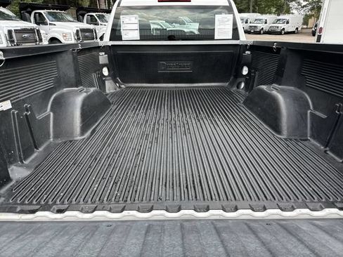 Used 2025 Chevrolet Silverado 1500 W/T RWD image 16