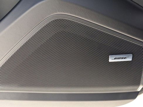 Used 2025 Porsche Cayenne image 15