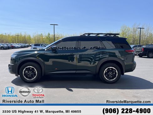Used 2023 Nissan Pathfinder Rock Creek AWD/4WD image 4