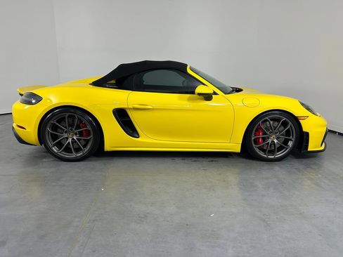 Certified 2021 Porsche 718 Boxster Spyder RWD image 8