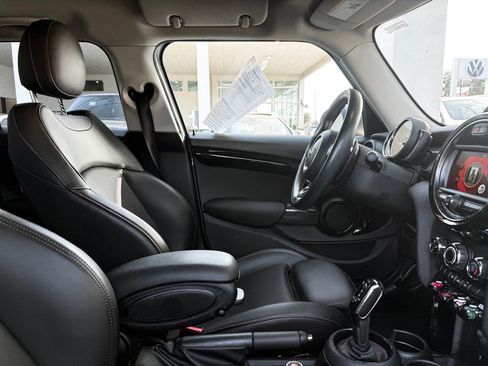Used 2020 MINI Cooper S image 28