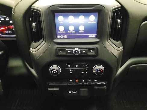 Used 2022 Chevrolet Silverado 2500 W/T w/ WT Fleet Convenience Package RWD image 25