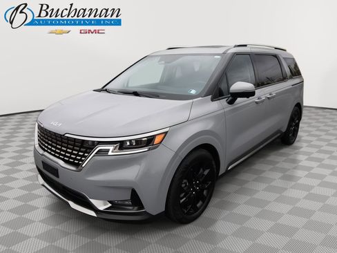 Used 2023 Kia Carnival SX Prestige FWD image 1
