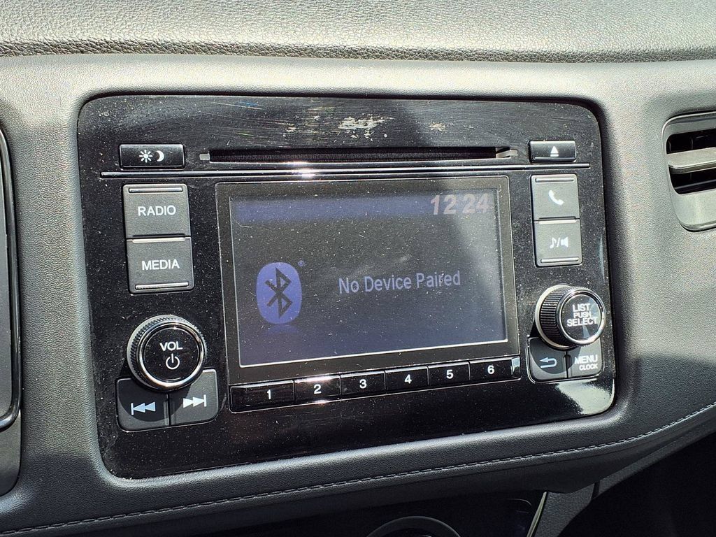 Used 2022 Honda HR-V LX image 26