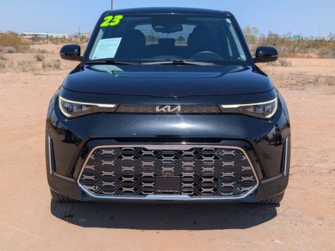 Used 2023 Kia Soul GT-Line w/ GT-Line Technology Package FWD image 2