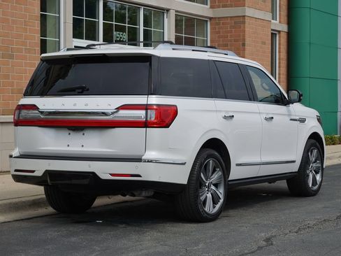 Used 2018 Lincoln Navigator Reserve w/ Technology Package AWD/4WD image 5