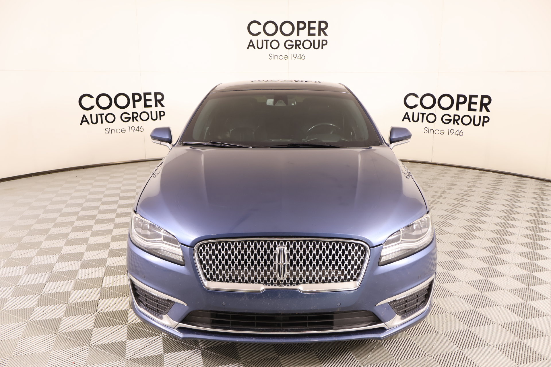 Used 2018 Lincoln MKZ Reserve w/ Luxury Package FWD image 9