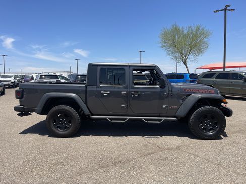 Used 2021 Jeep Gladiator Mojave AWD/4WD image 6