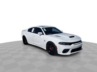 Used 2022 Dodge Charger SRT Hellcat video 2