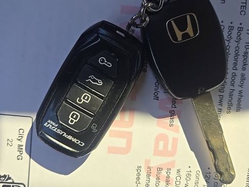 Used 2013 Honda CR-V EX image 31