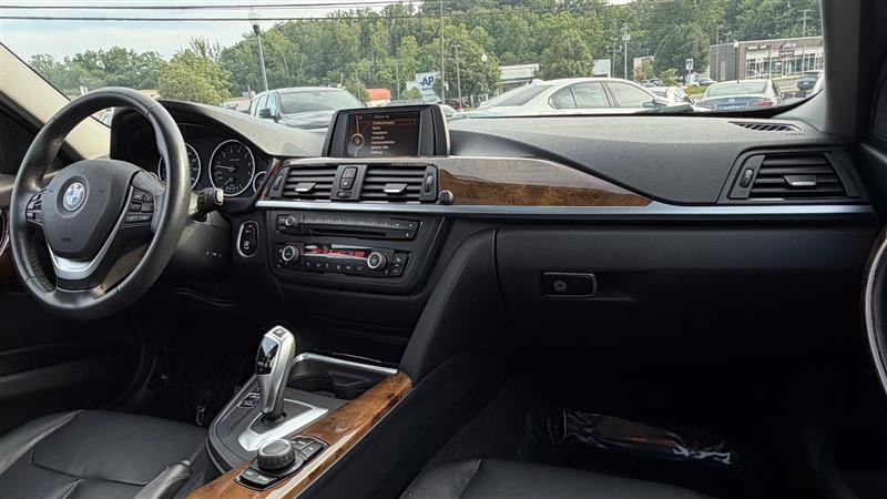 Used 2014 BMW 335i xDrive Sedan AWD/4WD image 36