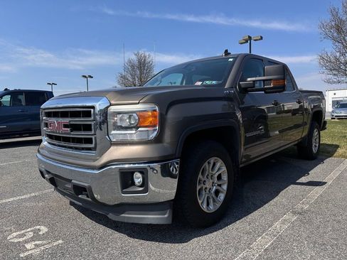 Used 2015 GMC Sierra 1500 SLE w/ SLE Value Package image 2