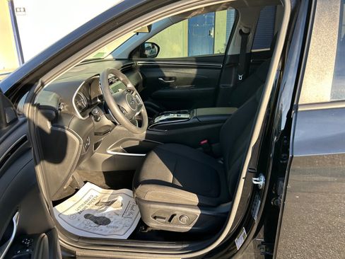 Used 2024 Hyundai Tucson Blue image 13