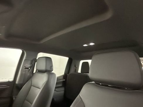 Used 2023 Chevrolet Silverado 1500 LTZ AWD/4WD image 13