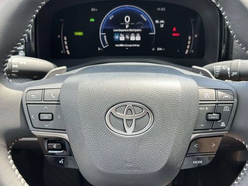New 2026 Toyota Camry SE FWD image 27