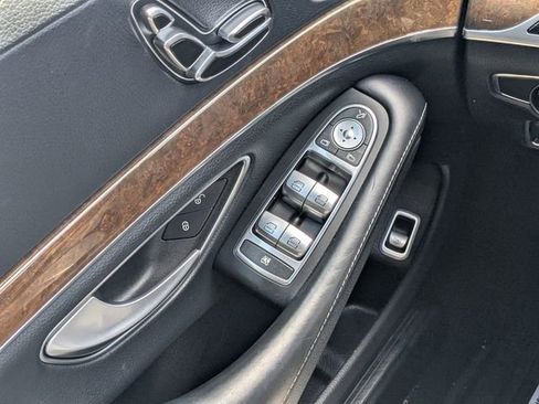 Used 2015 Mercedes-Benz S 550 4MATIC Sedan image 20