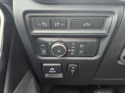 Used 2021 Ford F150 Platinum w/ Equipment Group 701A High image 16