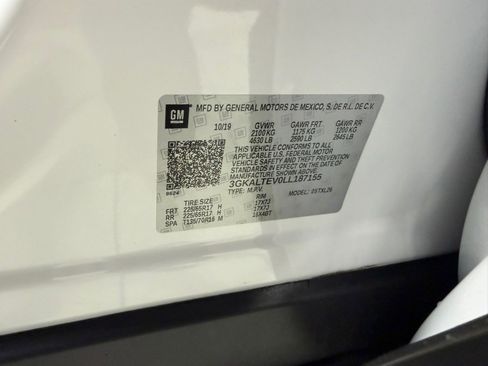 Used 2020 GMC Terrain SLE image 30