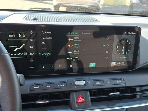 Used 2025 Kia K4 EX FWD image 16