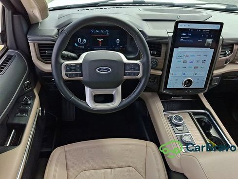 Used 2023 Ford Expedition Limited AWD/4WD image 11
