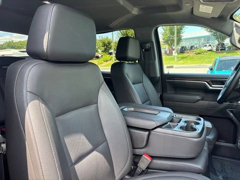 Used 2025 GMC Sierra 1500 SLT AWD/4WD image 10