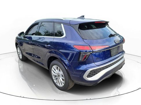 New 2026 Audi Q3 quattro 2.0T AWD/4WD image 3
