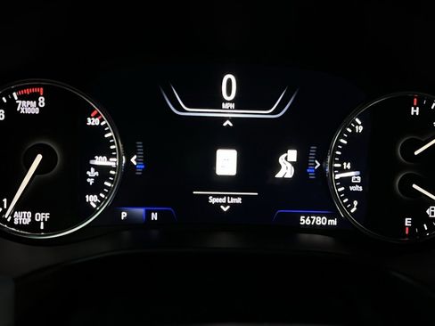 Used 2022 Buick Enclave Premium image 17