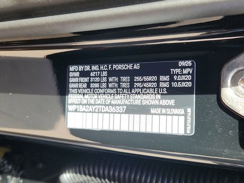 New 2026 Porsche Cayenne Coupe image 22