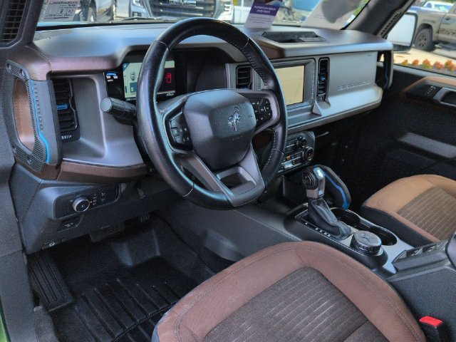 Used 2022 Ford Bronco Outer Banks AWD/4WD image 12