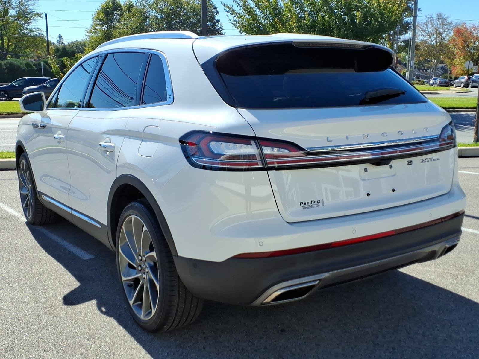 Certified 2020 Lincoln Nautilus Reserve w/ Equipment Group 201A AWD/4WD image 5