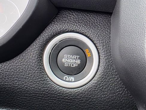 Used 2025 RAM 1500 Big Horn image 22