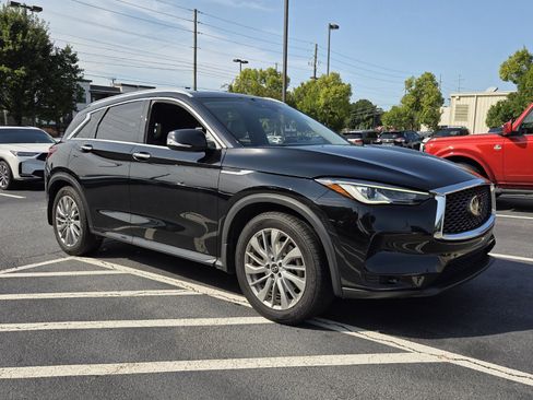 Used 2023 INFINITI QX50 Luxe FWD image 4