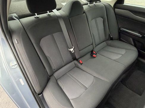 Used 2023 Kia K5 LXS image 16