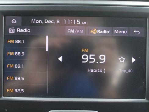 Certified 2022 Kia Soul LX w/ Technology Package image 39