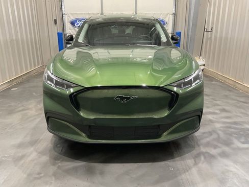 Used 2025 Ford Mustang Mach-E Premium image 2