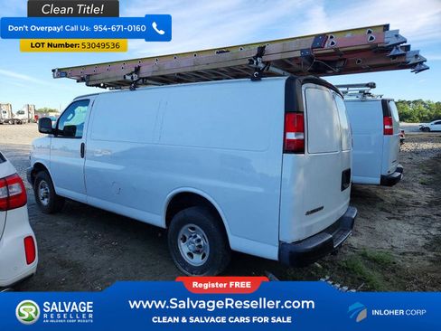 Used 2021 Chevrolet Express 2500 w/ Driver Convenience Package RWD image 3