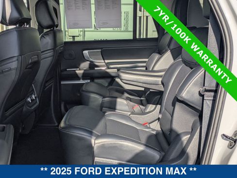 Certified 2025 Ford Expedition Max Platinum w/ Driver's Package AWD/4WD image 17