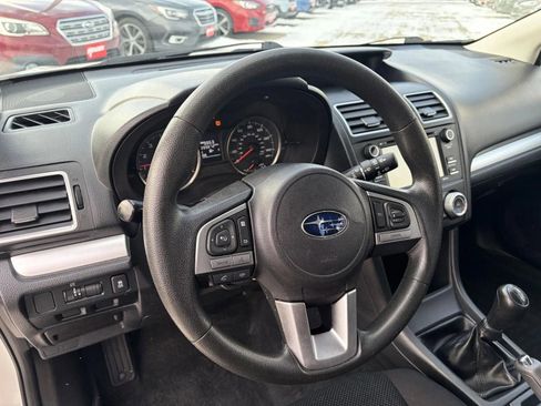 Used 2016 Subaru Crosstrek 2.0i image 12