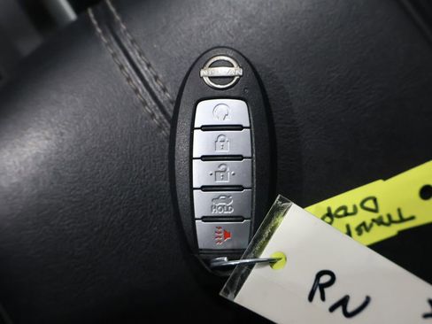 Used 2024 Nissan Altima 2.5 SV image 26