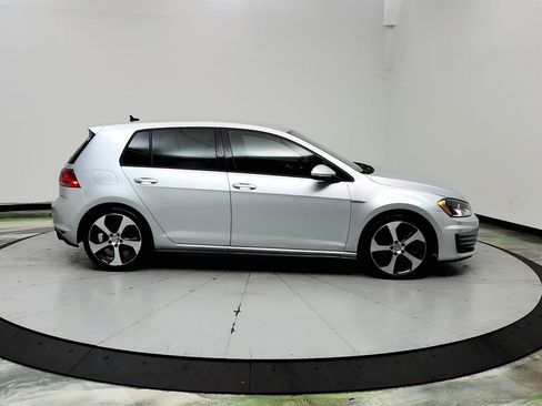 Used 2017 Volkswagen GTI S FWD image 4