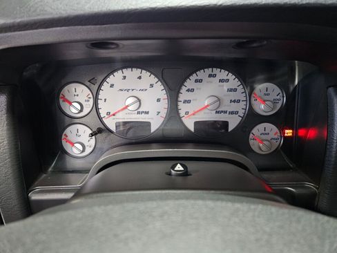 Used 2004 Dodge Ram 1500 Truck SRT10 image 25