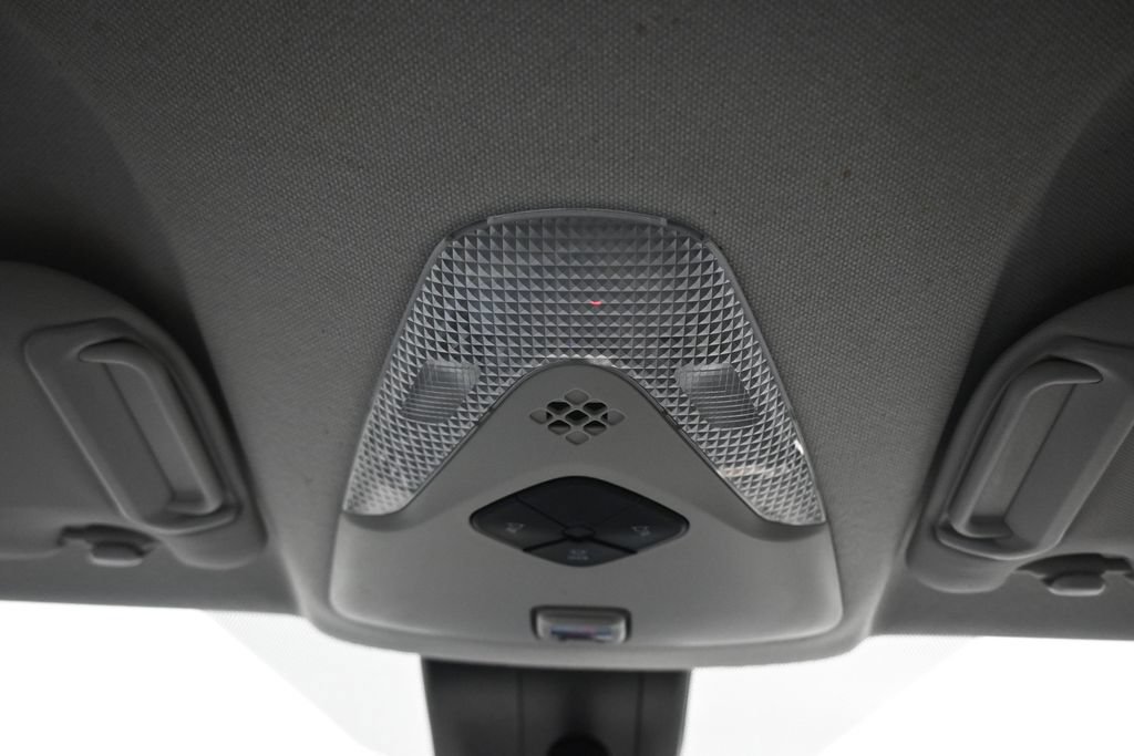 Used 2021 Toyota C-HR Limited FWD image 24