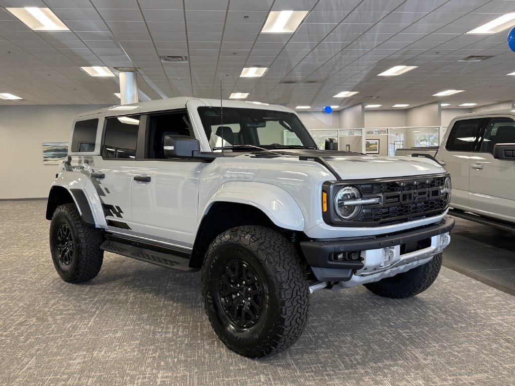 New 2026 Ford Bronco Raptor AWD/4WD image 2
