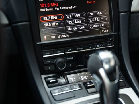 Used 2015 Porsche 911 GT3 RWD image 95
