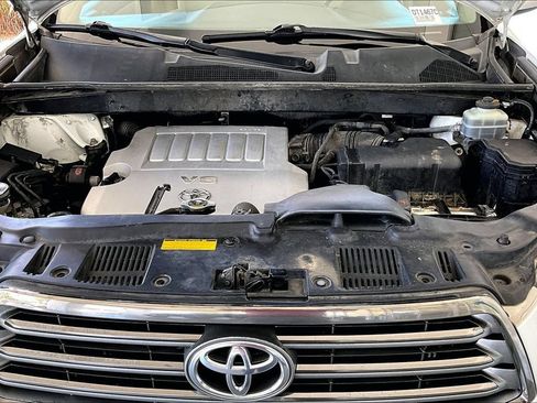 Used 2008 Toyota Highlander Sport FWD image 31