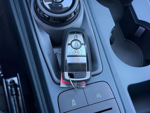New 2025 Ford Maverick Lobo AWD/4WD image 16