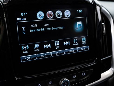 Used 2019 Chevrolet Traverse LT image 31